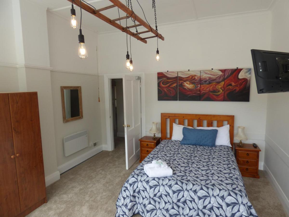 Sahara Guest House Dunedin Exterior foto